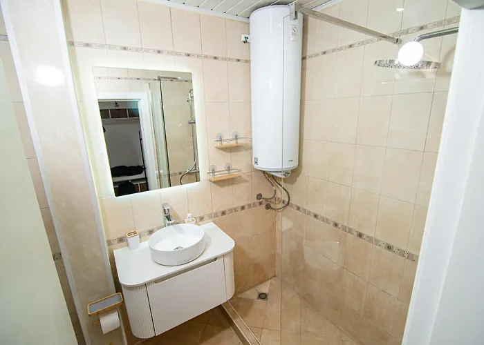 Alex's Sunny Place Apartament