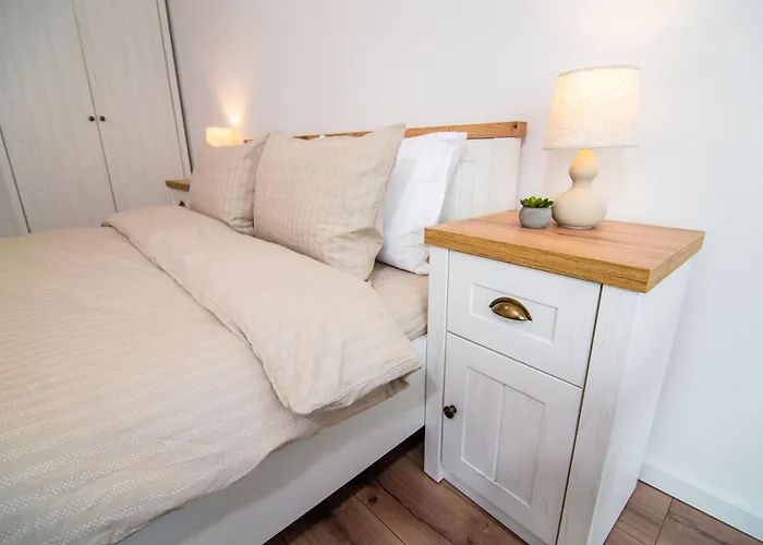 Alex's Sunny Place Apartament *